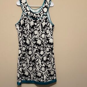 Robbie Bee Black and White Floral Mini Dress
